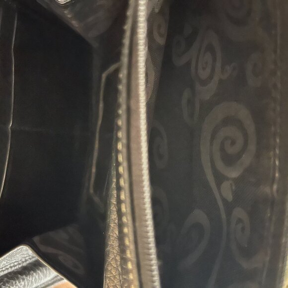 Brighton Cross Body Shoulder Bag - Picture 7 of 8